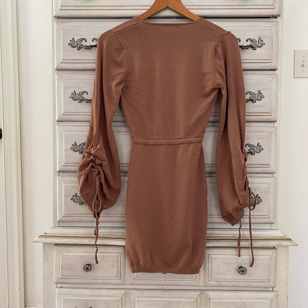 Superdown Tan Ruched Knit Dress - Picture 3 of 5